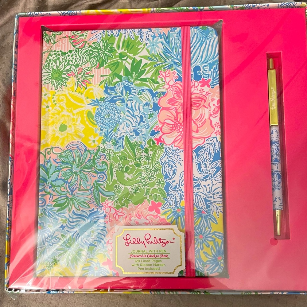 Lilly Pulitzer Notebook and Pen Set - BNIB | Great for Gift or Office!